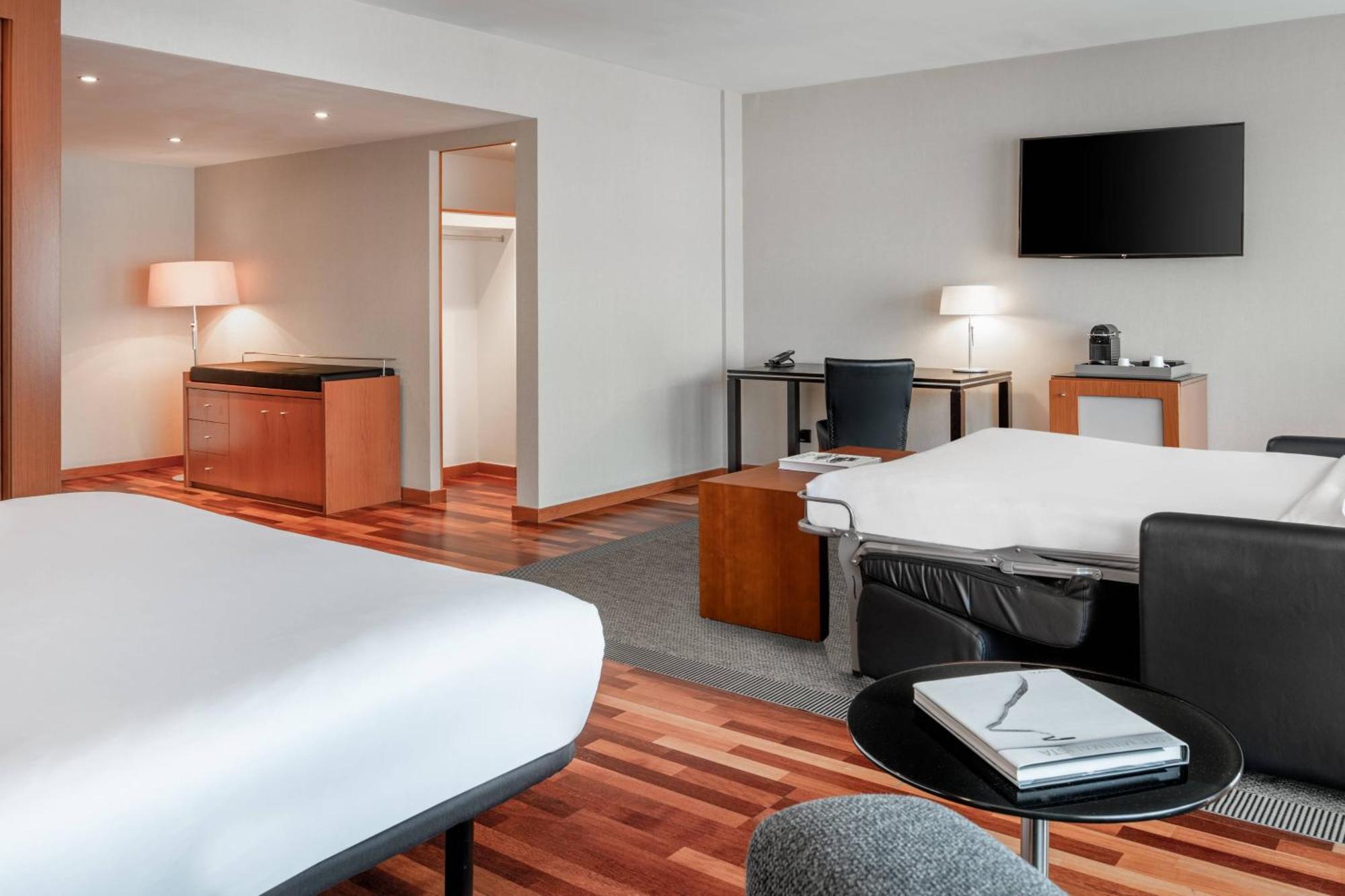 Ac Hotel La Rioja By Marriott Logroño Dış mekan fotoğraf
