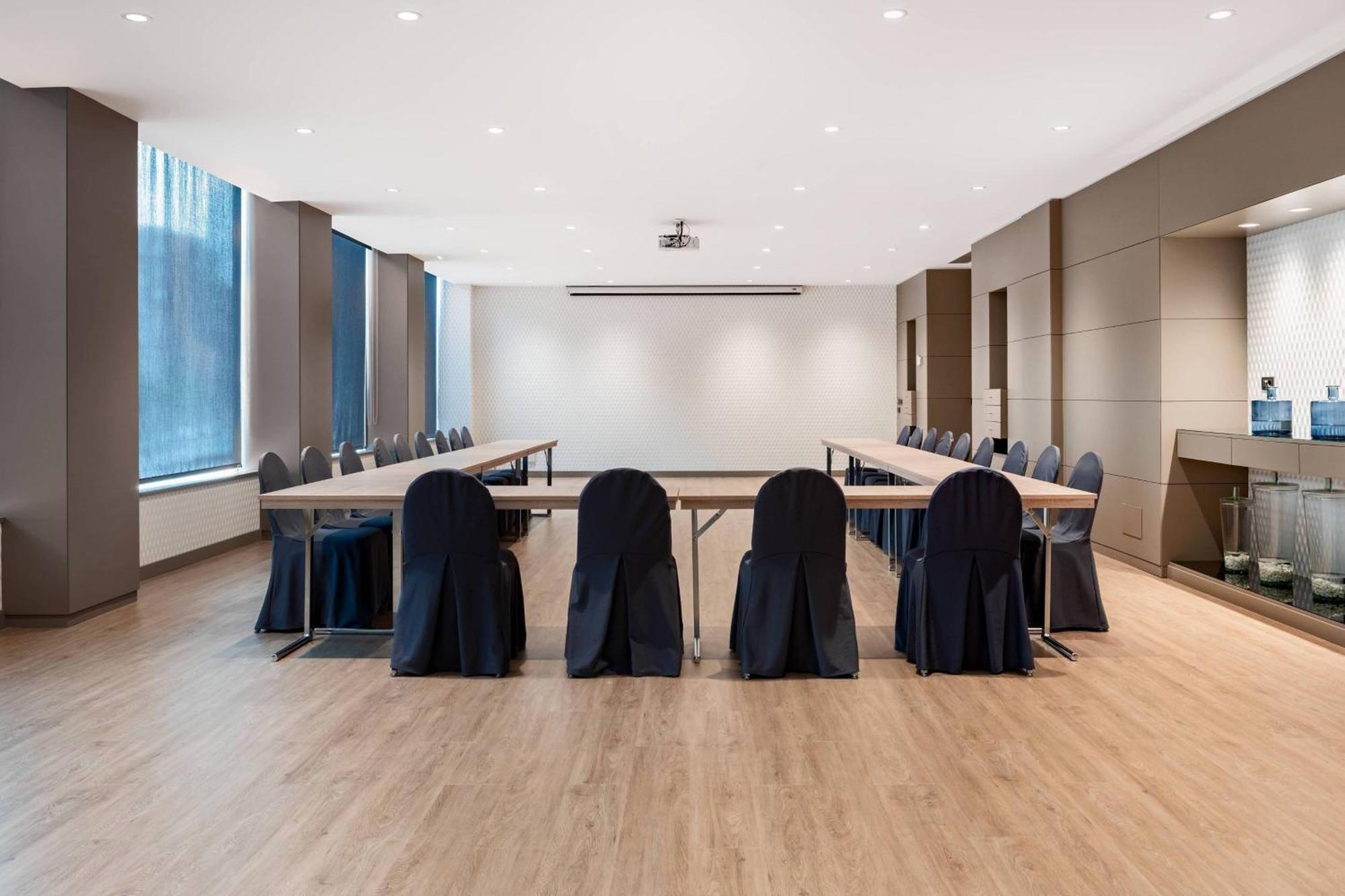 Ac Hotel La Rioja By Marriott Logroño Dış mekan fotoğraf