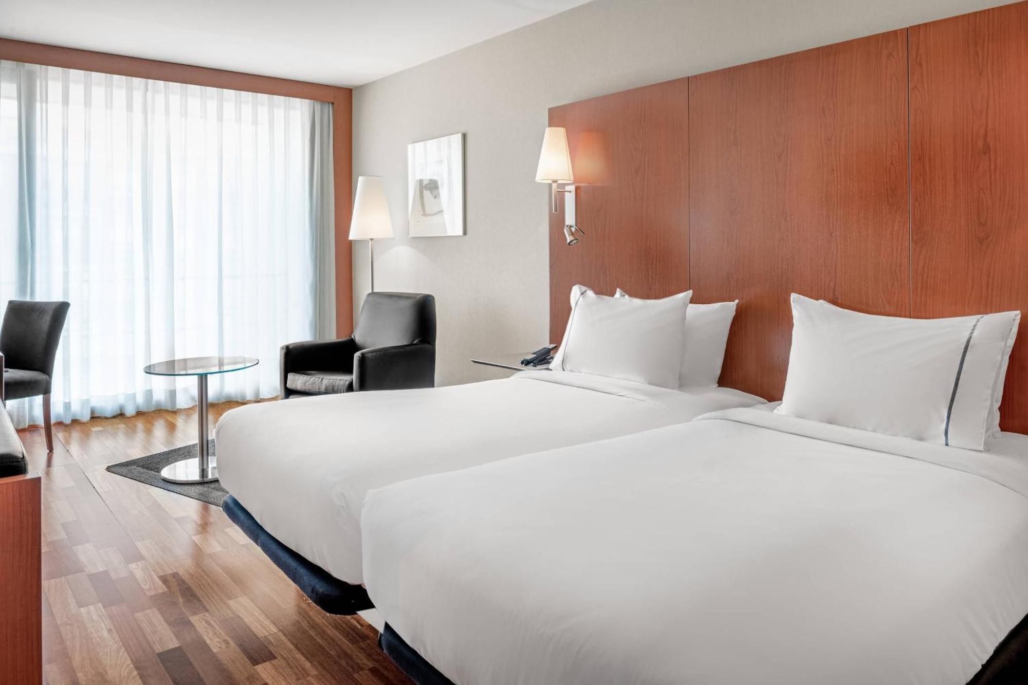 Ac Hotel La Rioja By Marriott Logroño Dış mekan fotoğraf