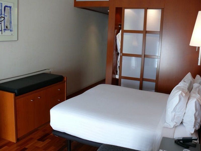 Ac Hotel La Rioja By Marriott Logroño Dış mekan fotoğraf