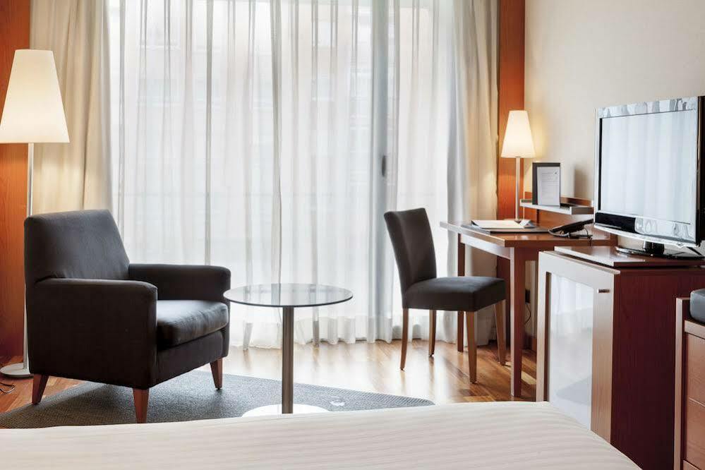 Ac Hotel La Rioja By Marriott Logroño Dış mekan fotoğraf